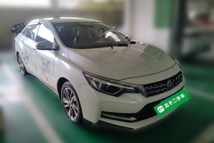 Used Venucia D60 2019 100 000 Glory 1.6L XL Manual Chenku Edition China VI Front Right 45 Deg