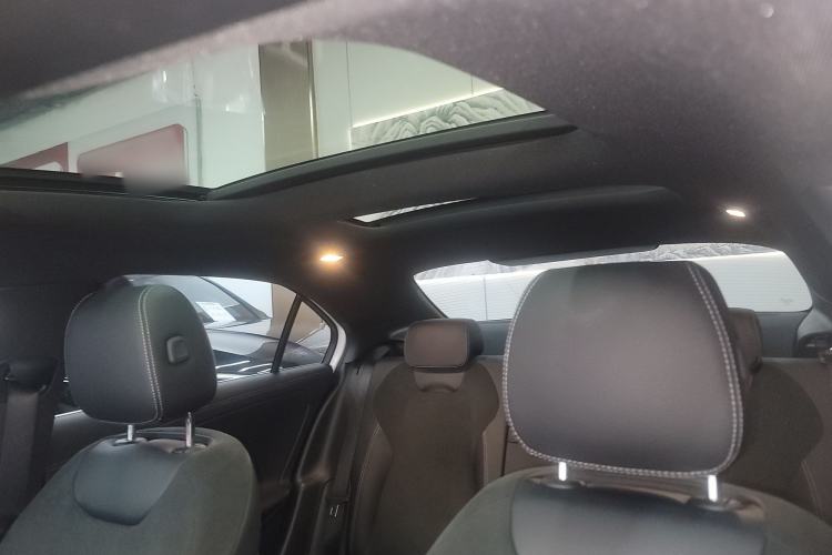 Used Mercedes-Benz A-Class 2022 Revised Version A 200 L Sport Sedan Fashionable Style Headliner