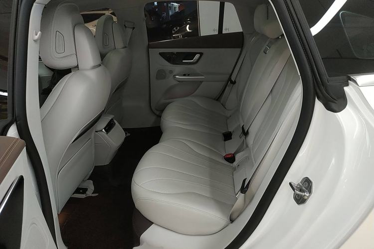 Used Mercedes-Benz EQE 2022 350 Pioneer Edition