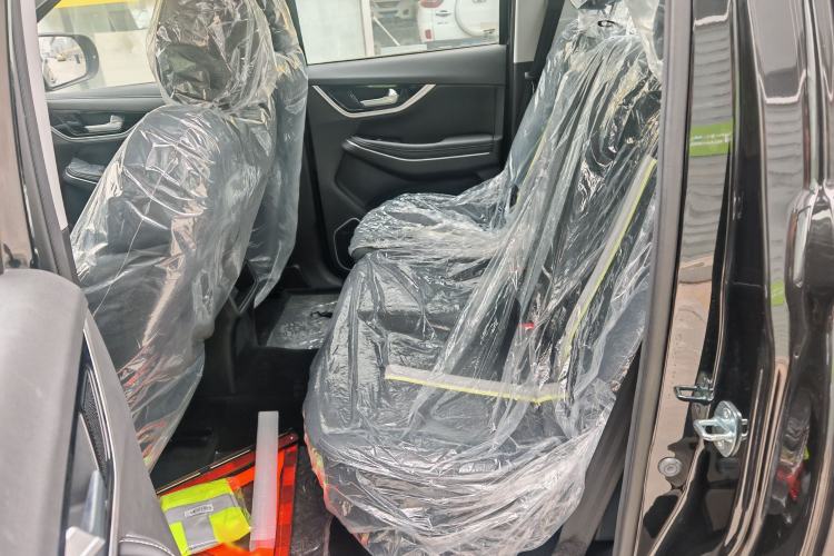 Used Sinotruk BOLDEN 2024 Commercial 2.0T Manual Diesel 4x4 Long Wheelbase Youth Edition