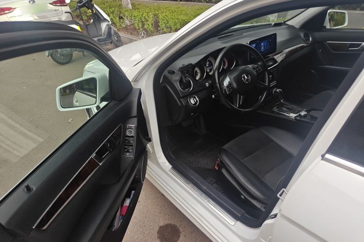Used Mercedes-Benz C-Class 2013 C 260 Elegant Grand Edition