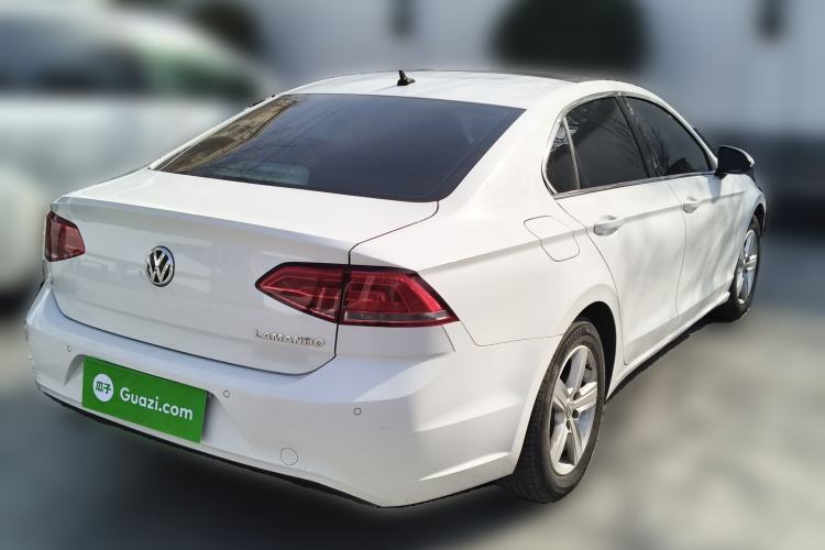 Used Volkswagen Lamando 2015 230TSI DSG Fashion Edition
