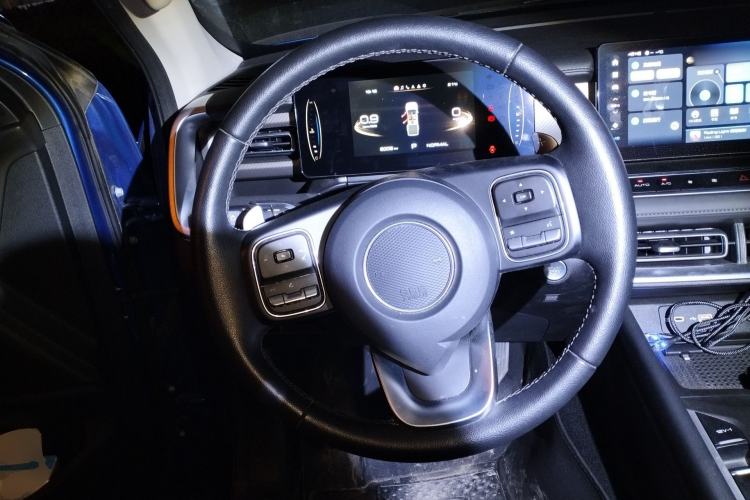 Used Great Wall Poer 2024 2.4T Passenger Version Automatic Diesel 4x4 Comfort Trim Steering Wheel