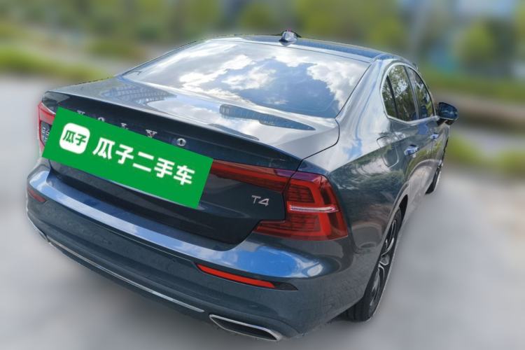 Used Volvo S60 2021 T4 Zhiyi Luxury Edition