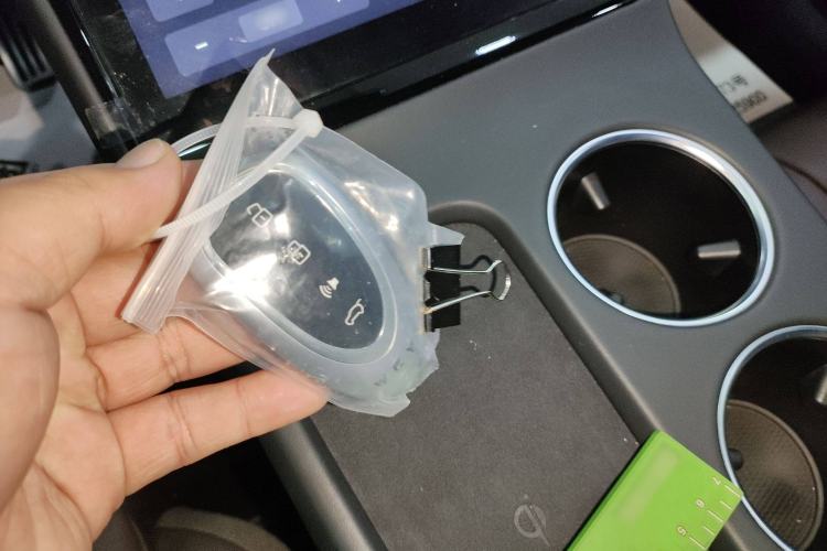 Used Wey Mocha New Energy 2023 Two-Wheel Drive Long-Range Version Interior 1