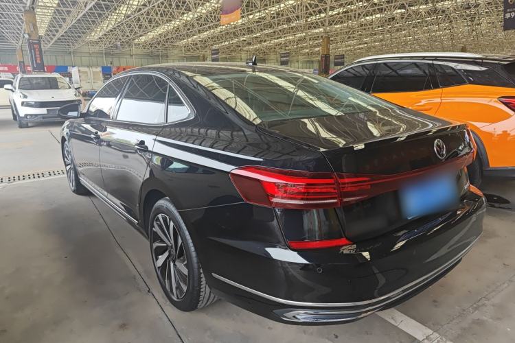 Used Volkswagen Passat 2025 Premium Version 380TSI Dragon Edition