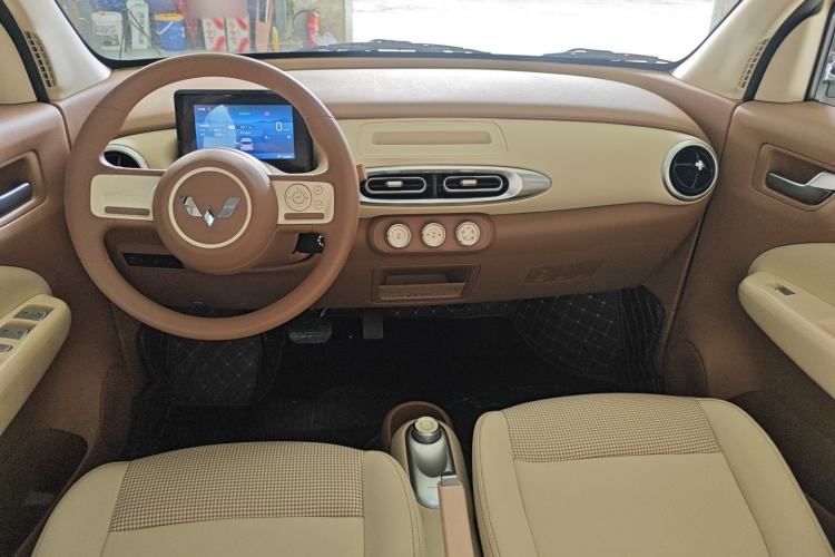 Used Wuling Hongguang MINIEV 2025 Four-Door Version Advanced Edition
