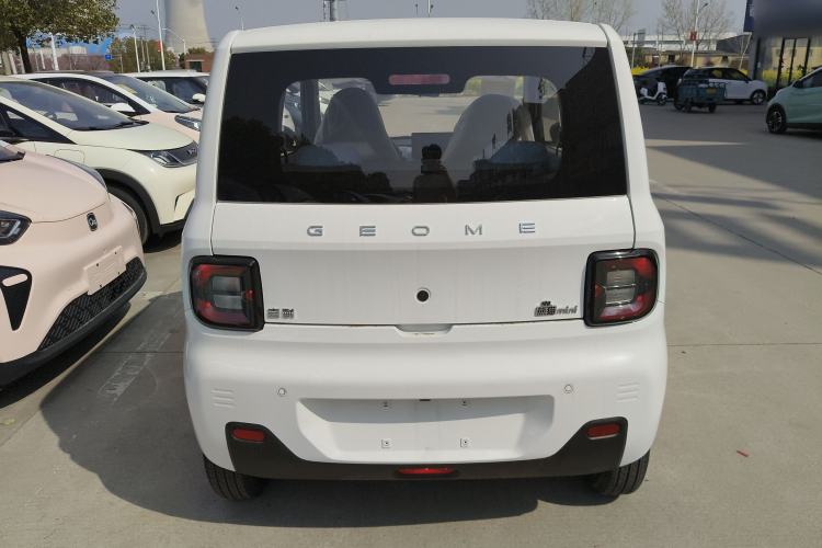Used Geely Galaxy Panda 2024 Panda Mini 200km Endurance Bear