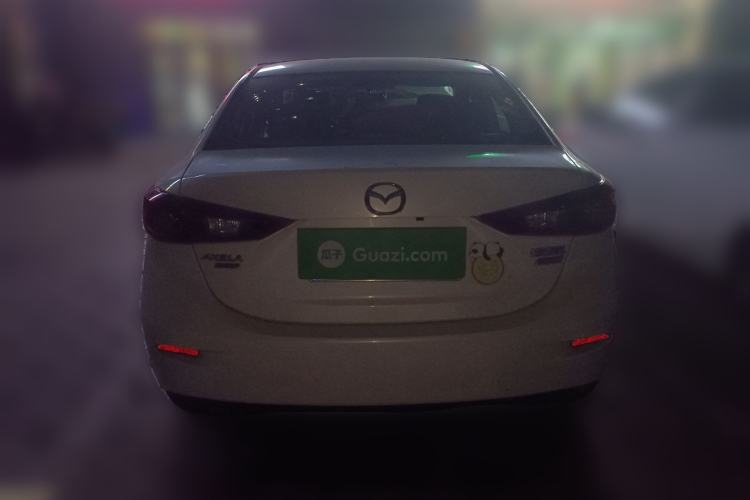 Used Mazda 3 Axela 2016 Sedan 1.5L Manual Comfort Model
