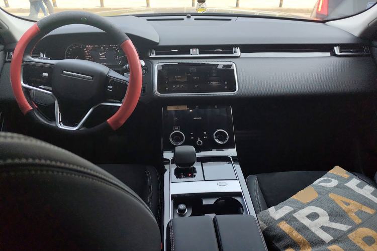 Used Land Rover Range Rover Velar 2021 P250 model
