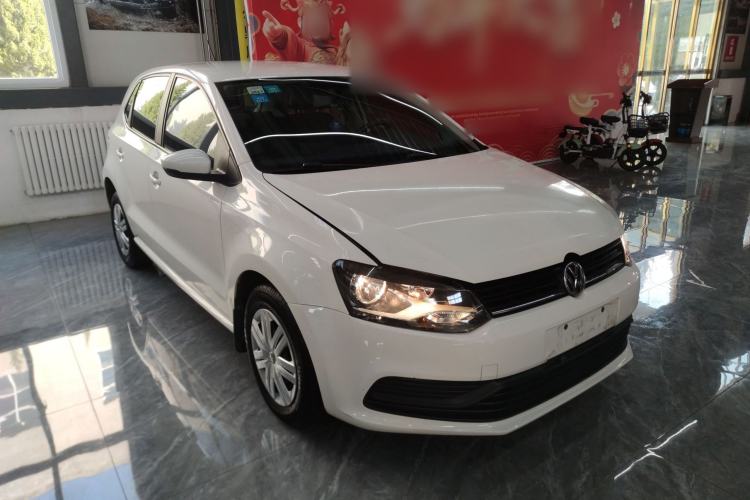 Used Volkswagen Polo 2018 1.5L Automatic Advanced Driving Model Front Right 45 Deg