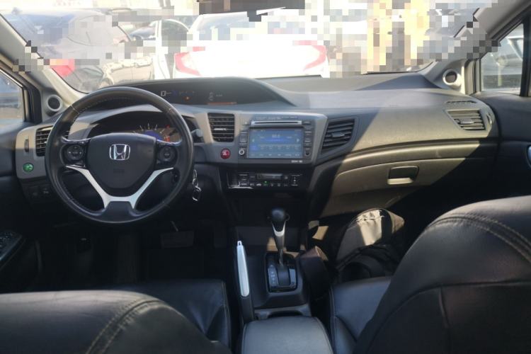 Used Honda Civic 2013 10th Anniversary 1.8L Automatic Luxury Edition Center Console