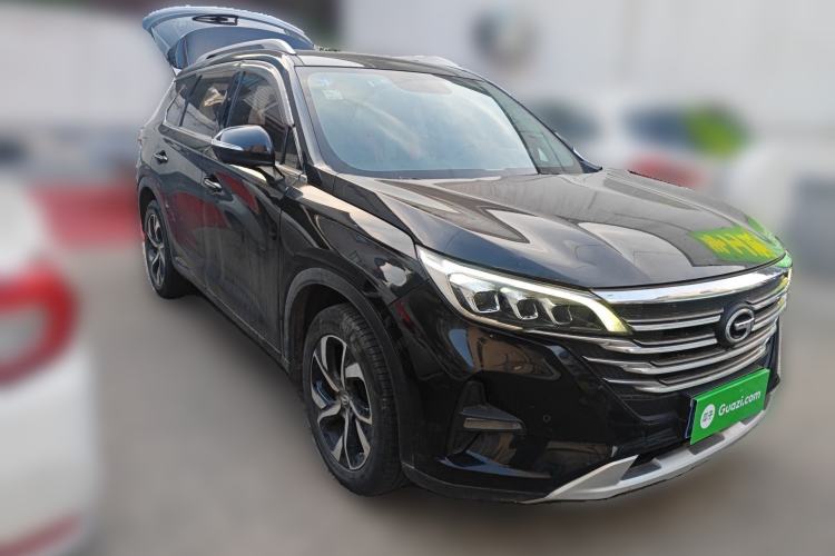 Used GAC Trumpchi GS5 2019 235T Automatic Luxury Edition Front Right 45 Deg