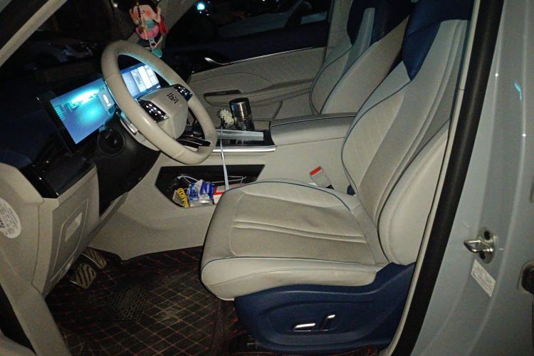 Used Roewe Jing 2022 2.0T Blue Whale Edition Left Front Seat