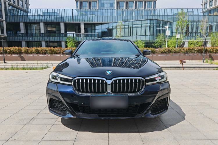 Used BMW 5 Series 2022 Second Facelift 525Li M Sport Package Exterior 2