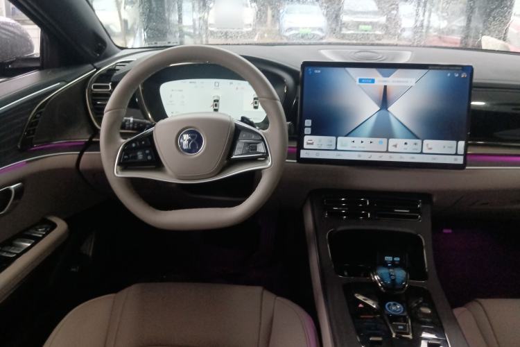 Used BYD Han 2025 DM-i Intelligent Driving Edition 125KM LiDAR Flagship Model Steering Wheel