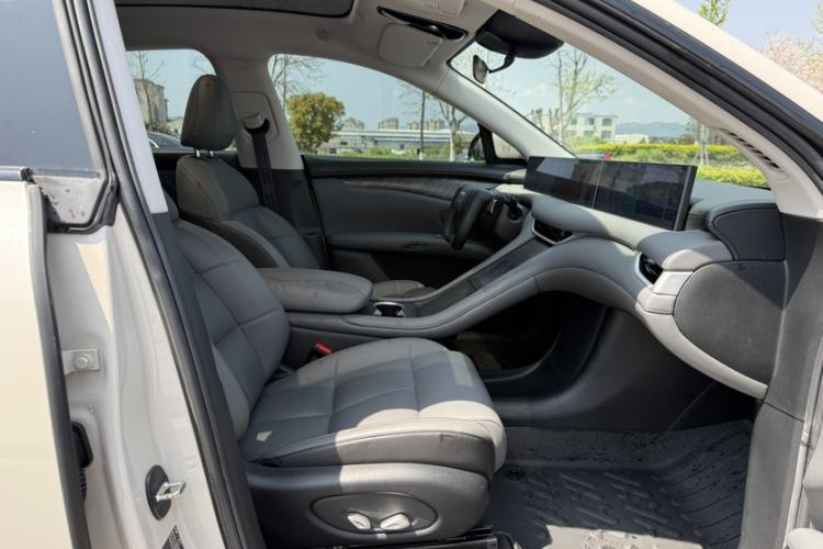 Used IM LS6 2023 Max Enhanced Performance Edition