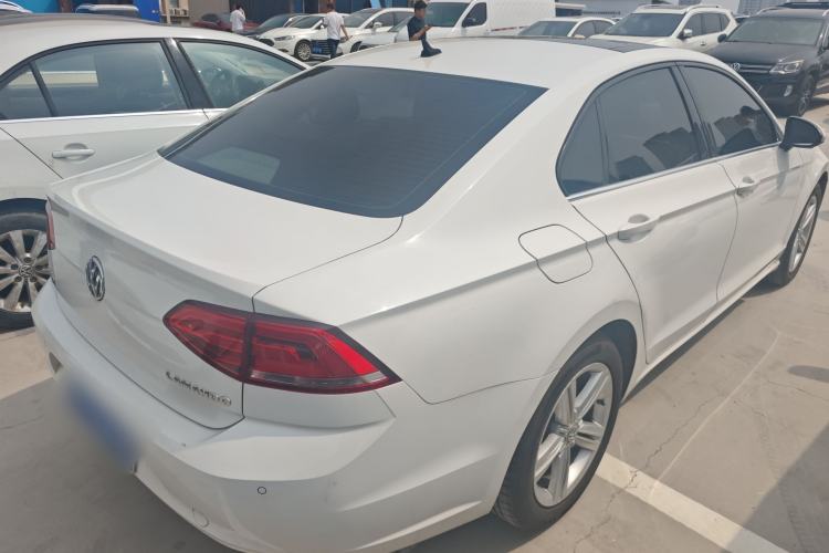 Used Volkswagen Lamando 2015 280TSI DSG Comfort Edition Rear Right 45 Deg