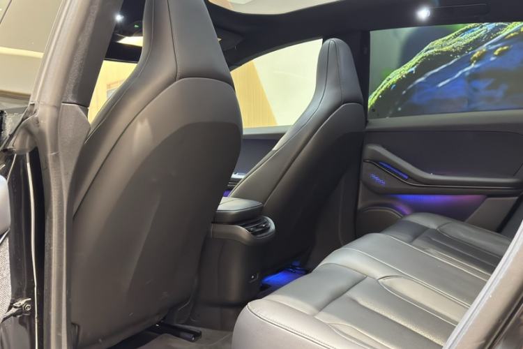 Used Nio ET5T 2024 75kWh Touring Interior 6