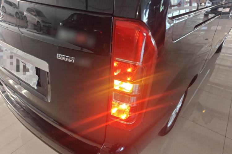 Used JAC Refine M3 2022 PLUS 1.5T 7-Seater Standard Model
