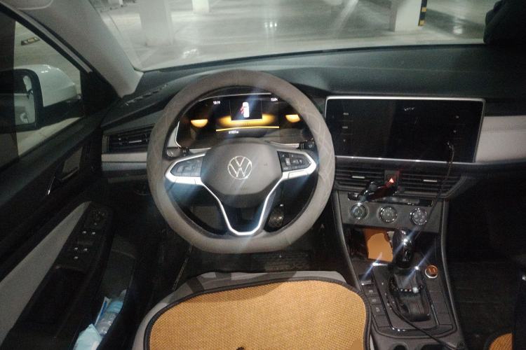 Used Volkswagen Bora 2023 1.5L Automatic Changer Limited Edition
