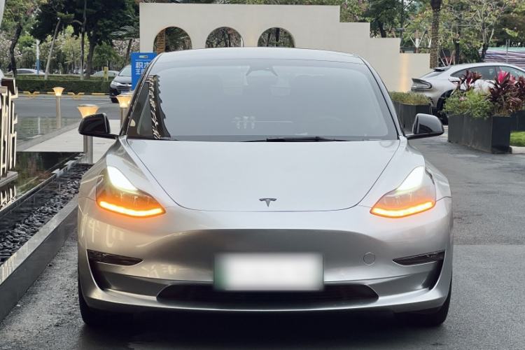 Used Tesla Model 3 2022 Performance High-Performance All-Wheel-Drive Version
