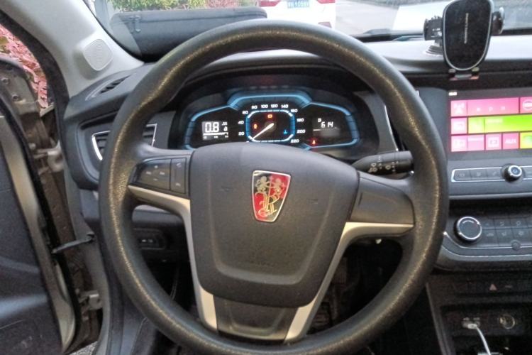 Used Roewe 360 2015 1.5L Manual Luxury Edition
