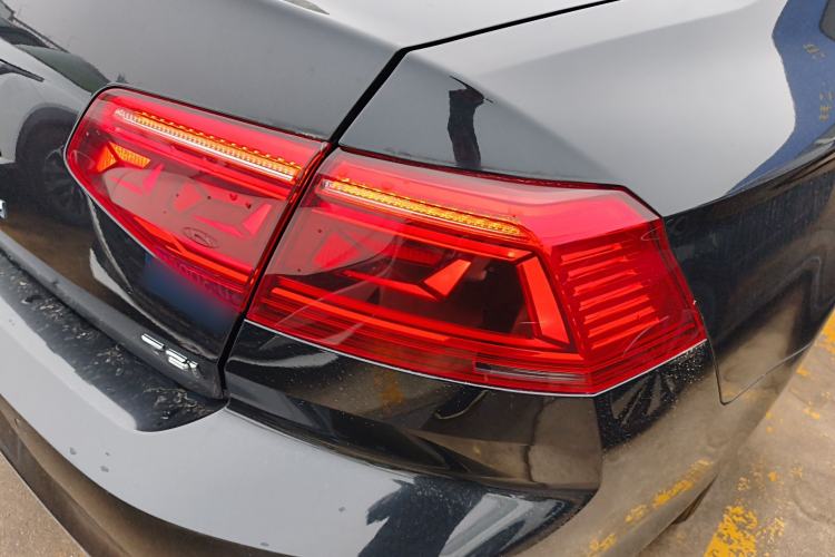 Used Volkswagen Magotan 2020 280TSI DSG Comfort Edition
