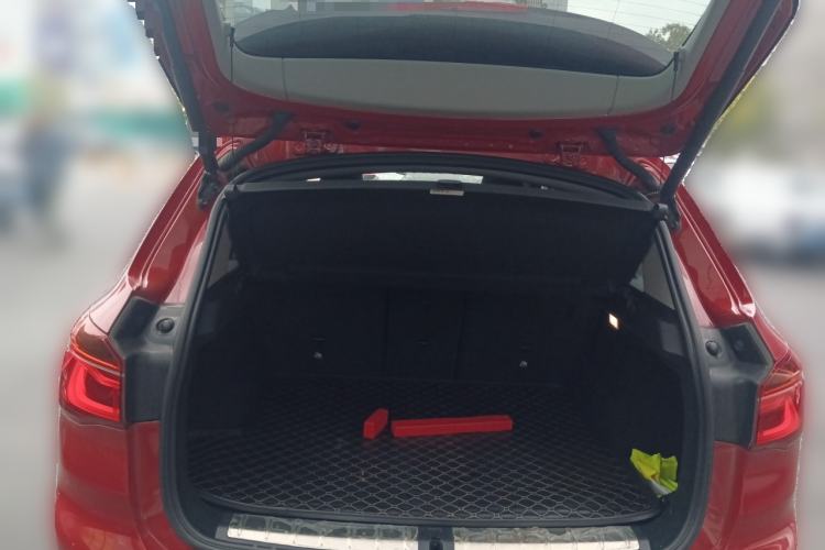 Used BMW X1 2019 sDrive20Li Leading Model Trunk