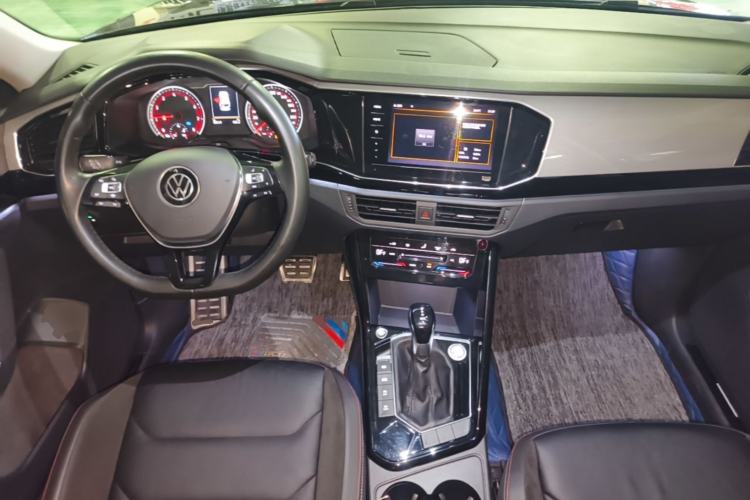 Used Volkswagen Tayron 2020 330TSI Two-Wheel Drive Luxury Smart Connectivity Version
