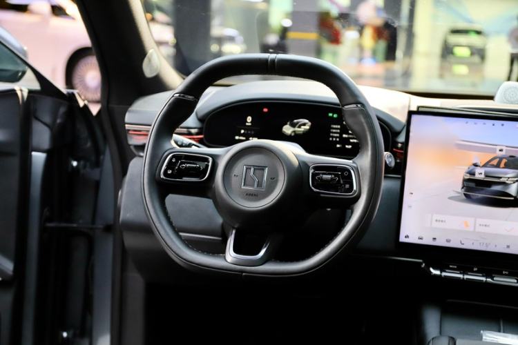 Used Zeekr 7X 2025 100kWh Long-Range All-Wheel Drive Intelligent Driving Version