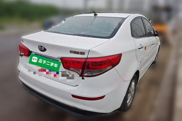 Used Kia K2 2015 Sedan 1.4L MT GLS
