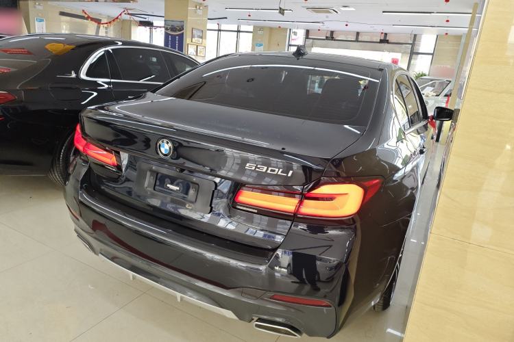 Used BMW 5 Series 2022 Restyled 530Li Leading Edition M Sport Package Rear Right 45 Deg