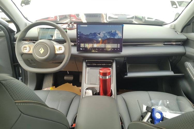 Used Baojun Yunhai 2025 Model 500km Pure Electric Travel Edition
