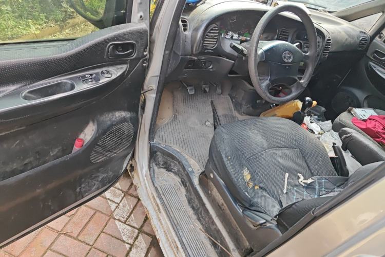 Used JAC Group Refine 2011 2.0L Shuttle Gasoline Standard Edition HFC4GA3 Driver Seat