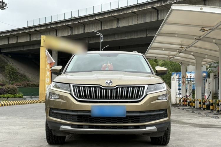 Used Skoda Kodiaq 2017 TSI330 7-Seater Two-Wheel-Drive Luxury Tech Edition Exterior 1