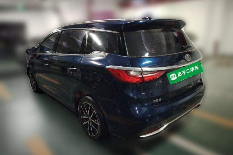 Used BYD Song MAX 2018 1.5T Automatic Smart Connect Luxury 6-Seater