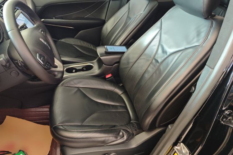 Used Lincoln MKC 2017 2.0T Two-Wheel Drive Deluxe Edition