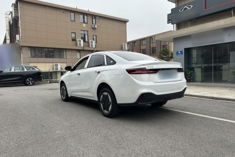 Used Geometry A 2024 500KM Travel Edition