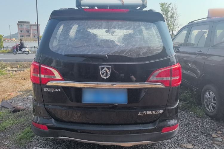 Used Baojun 730 2017 1.5T Manual Fashion Version 7 Seats China V Emission Standard Rear