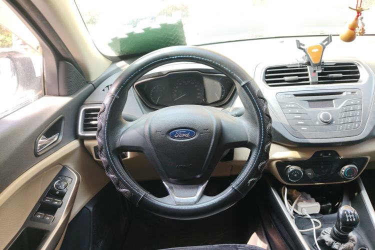 Used Ford Escort 2015 1.5L Manual Comfort Model