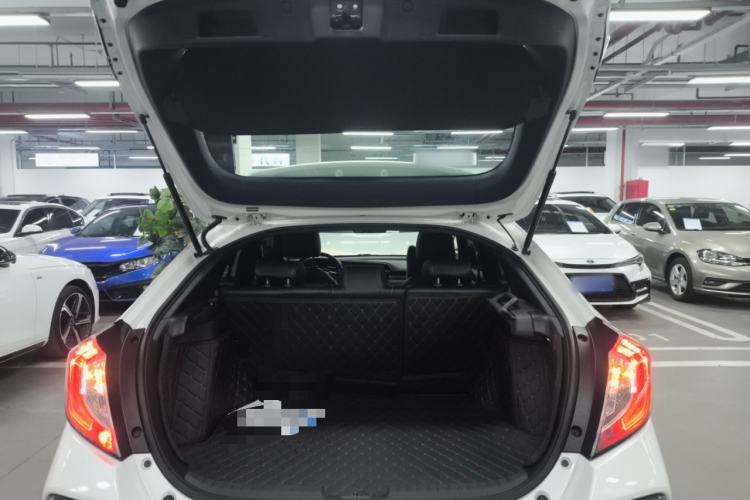 Used Honda Civic 2021 HATCHBACK 220TURBO CVT New Trendsetter