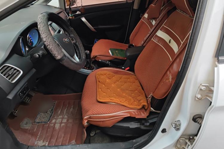 Used Cowin C3 2015 1.5L Manual Gold Diamond Edition