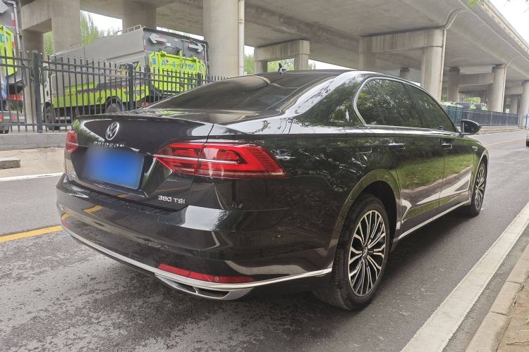 Used Volkswagen Phideon 2021 380TSI Luxury Edition