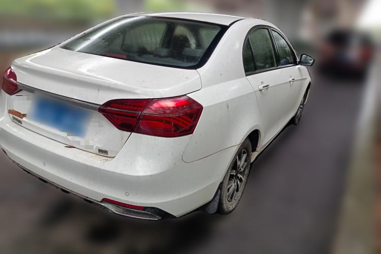 Used Geely Auto Emgrand 2019 Leading Edition 1.5L Manual Luxury Model China VI Standard
