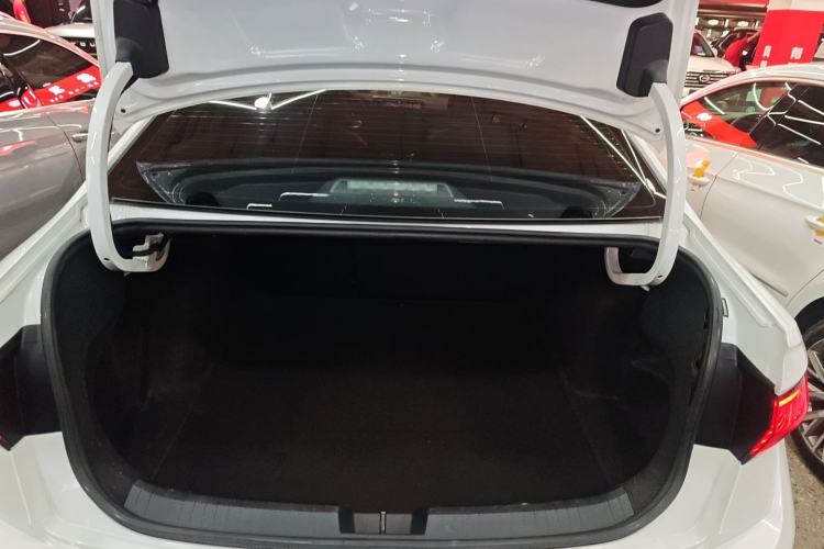 Used Volkswagen Sagitar 2023 300TSI DSG Excellence Edition Trunk