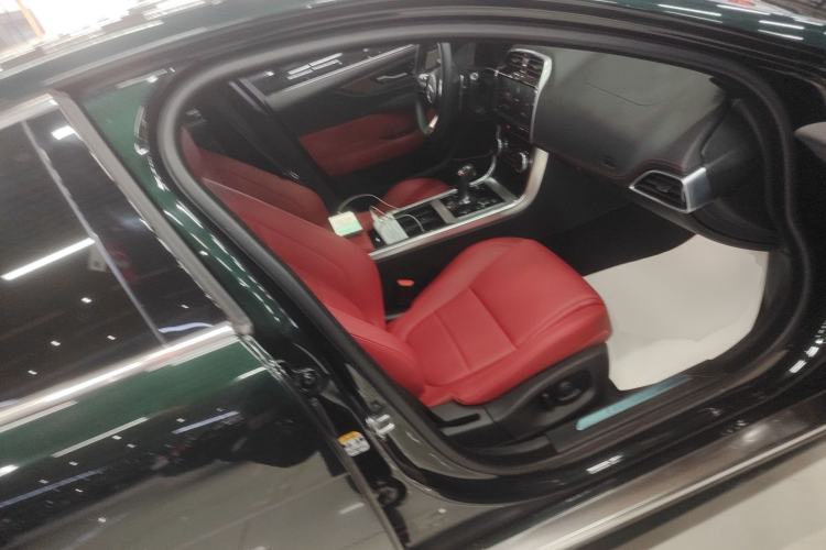 Used Jaguar XEL 2022 2.0T 250 PS R-DYNAMIC S Advanced Sport Edition Right Front Seat