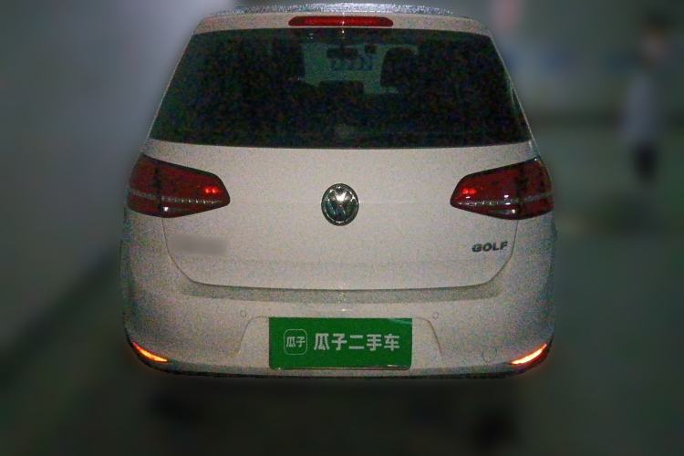 Used Volkswagen Golf 2015 1.6L Manual Fashion Edition
