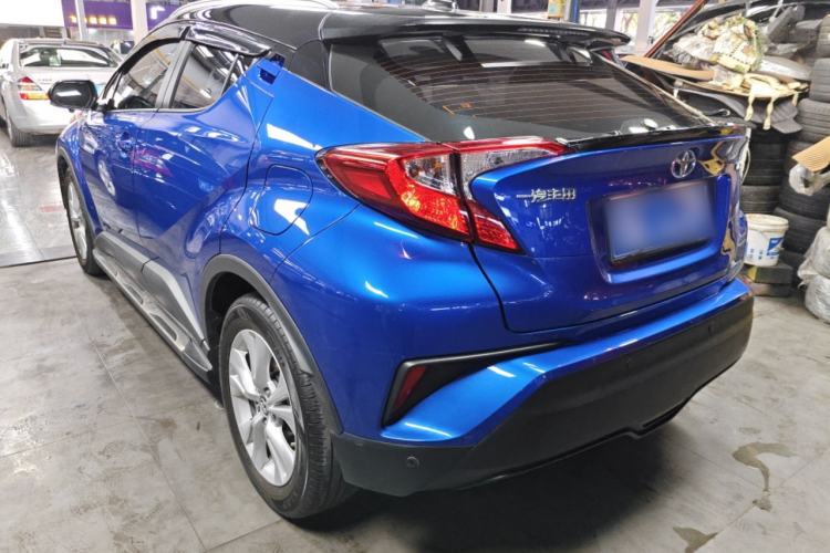 Used Toyota IZOA 2021 Dual-Motor 2.0L Yi Xing Edition
