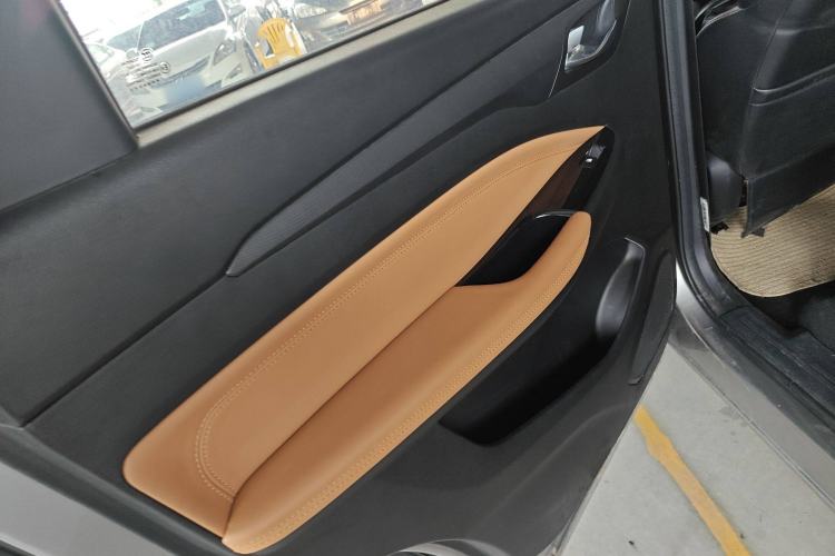 Used Wuling Hongguang S3 2018 1.5L Manual Luxury Model China V Standard